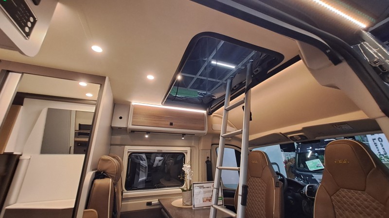 Fiat Ducato Lava / Alusta 150 Multijet 2.3 D > 1.5.2026 >Burstner Campeo B66 nostokatto vm. 2026 Campervan - Helsinki, Finland