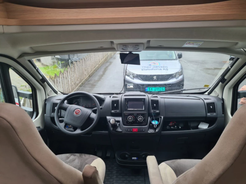 Capron T 68 /T 447 / T742 Wohnmobil - Bergen, Norwegen