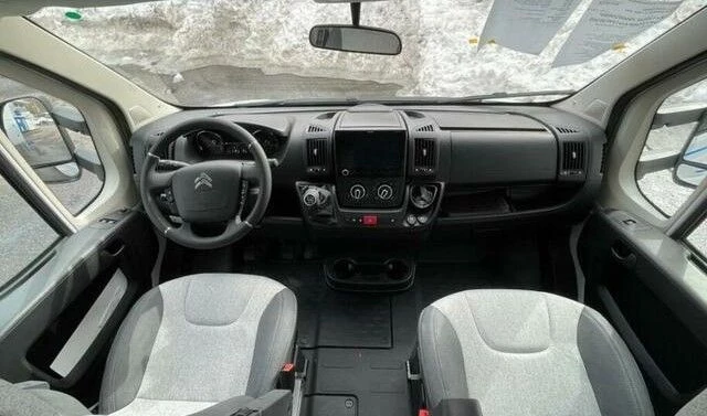 Sun Living S 75SC Matkailuauto (Sa) 3OV 2179CM3 Wohnmobil - Hyvinkää, Finnland