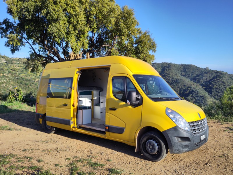 Renault Master Campingbus - La Roche, Schweiz