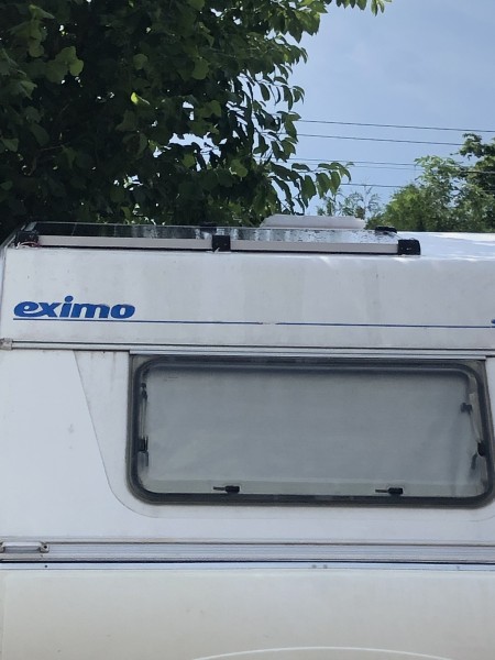Eximo Sport 520 Matkailuvaunu - Tomelilla, Ruotsi