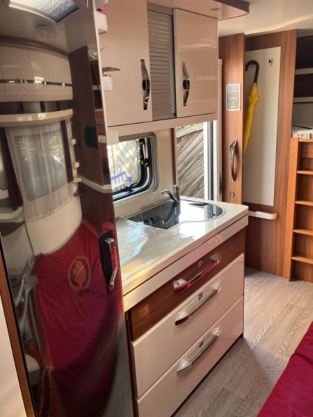 Hobby Excellent 560 KMFe Wohnwagen - Abtwil AG, Schweiz