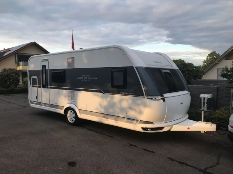 Hobby Excellent 560 KMFe Wohnwagen - Abtwil AG, Schweiz
