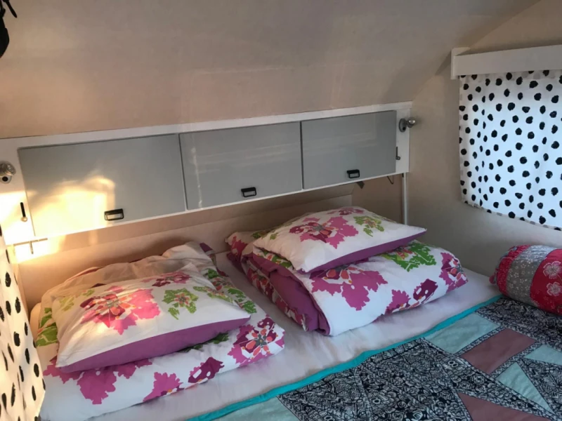 Tabbert Tab 320 Offroad Matkailuvaunu - Gossau, Sveitsi