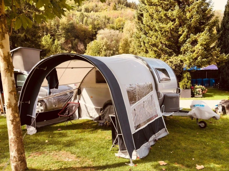 Tabbert Tab 320 Offroad Matkailuvaunu - Gossau, Sveitsi