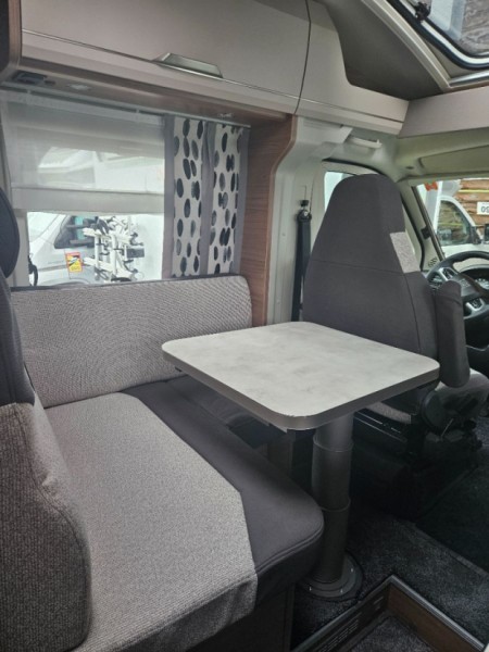 Knaus Van TI 550MF Campingbus - Grosswangen, Schweiz