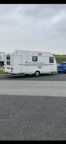 Adria Aviva 472 PK Matkailuvaunu - Nivå, Tanska