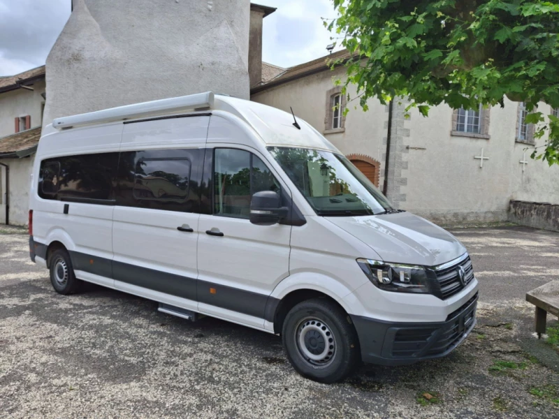 VW Grand California 680 Campingbus - Aubonne, Schweiz