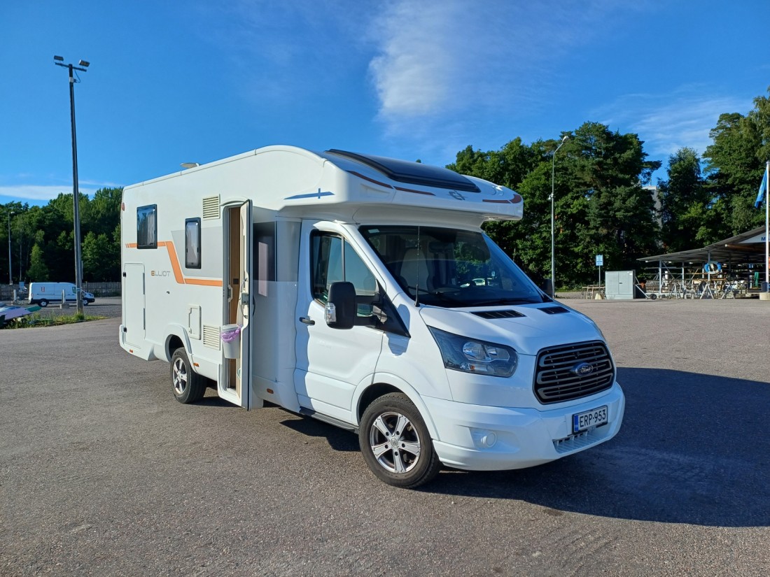 Ford Transit Lava / Alusta 2.0 Ecoblue Wohnmobil - Espoo, Finnland