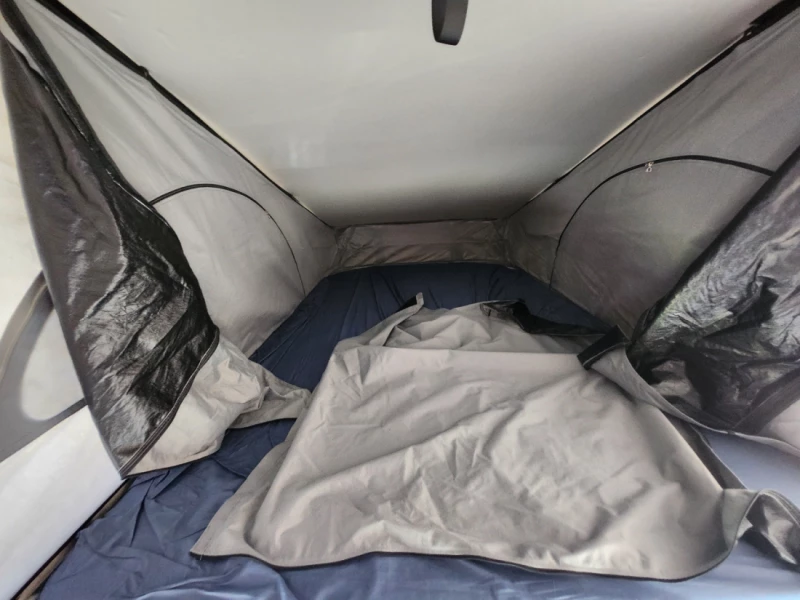 VW California Beach Campingbus - Grand-Lancy, Schweiz