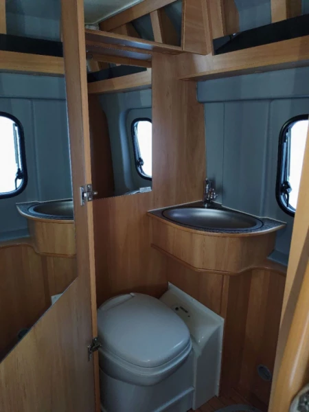 Pössl 2Win Campingbus - Buttwil, Schweiz