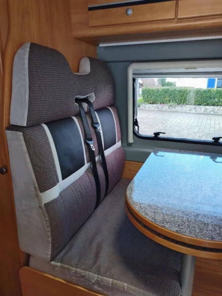 Pössl 2Win Campingbus - Buttwil, Schweiz