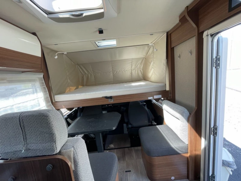 Hymer B600MC White Line Wohnmobil - Bromma, Schweden