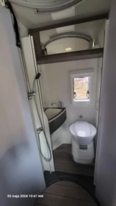 Knaus R68 Campervan - Sollihøgda, Norway