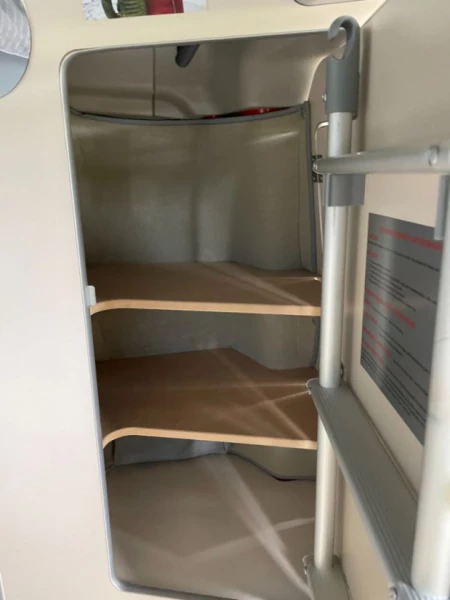 Westfalia Transit Westfalia Nugget Campingbus - Neuchâtel, Schweiz