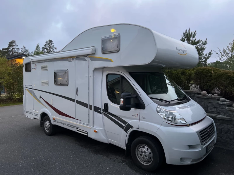 Capron A68 Wohnmobil - Langhus, Norwegen