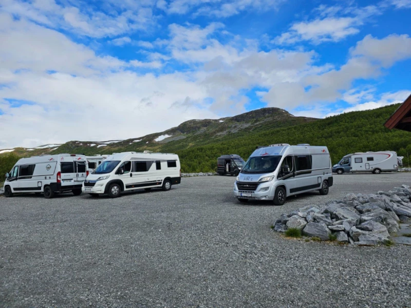 Carthago Malibu VAN 600 LOW BED Campingbus - Oslo, Norwegen