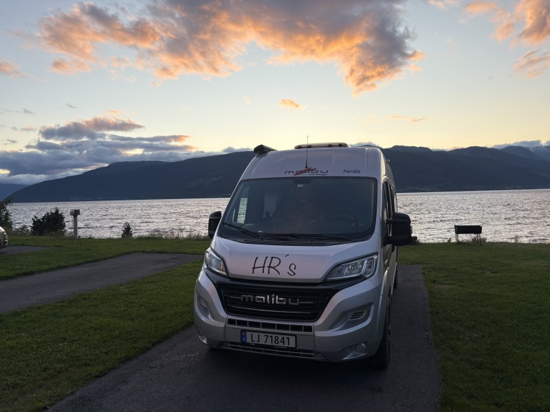 Carthago Malibu VAN 600 LOW BED Campingbus - Oslo, Norwegen