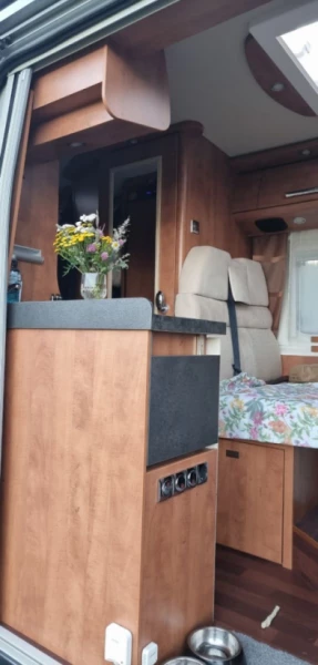 Carthago Malibu VAN 600 LOW BED Campingbus - Oslo, Norwegen