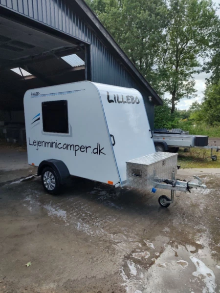 Selandia M05N0 Caravan - Give, Denmark