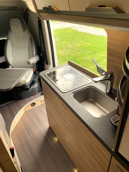 Knaus Boxstar 600 Campervan - Buchs, Schweiz