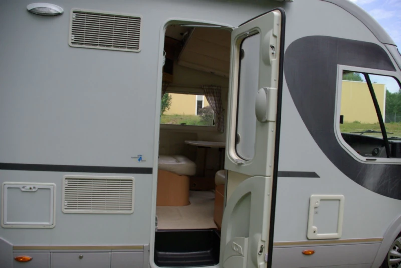 Adria Adriatik Vision I_707SL Wohnmobil - Ljungby, Schweden