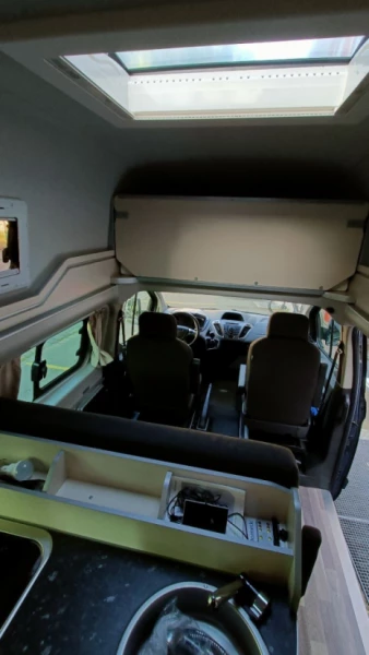 Ford Transit Custom Nugget Campingbus - Oberengstringen, Schweiz