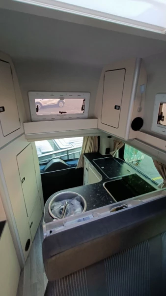 Ford Transit Custom Nugget Campingbus - Oberengstringen, Schweiz