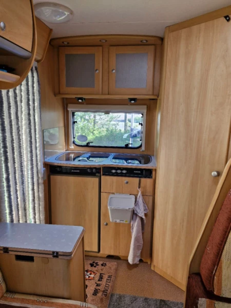 Fiat Ducato Lava / Alusta 2.3 JTD Matkailuauto - Laukaa, Suomi