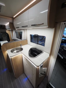 Ford Elliot 74 XT Motorhome - Uppsala, Sweden
