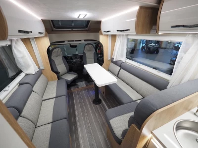 Ford Elliot 74 XT Motorhome - Uppsala, Sweden