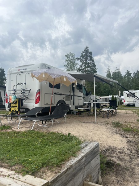 Renault Master III Lava / Alusta 2.3 DCI 145 FWD (EV0E EV0F HV0E HV0F UV0E UV0F) Wohnmobil - Lieto, Finnland
