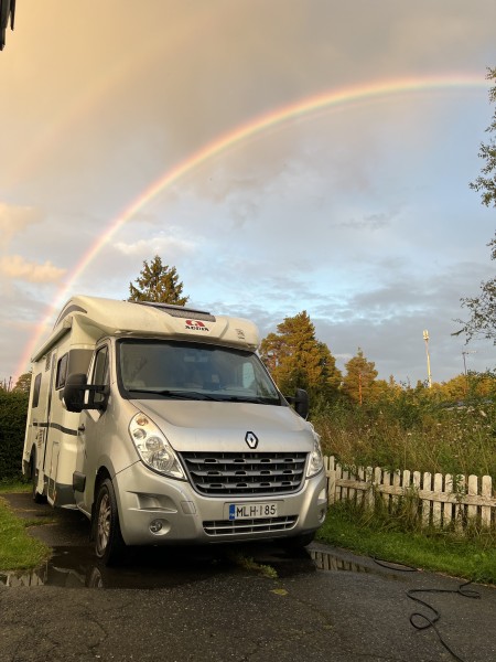 Renault Master III Lava / Alusta 2.3 DCI 145 FWD (EV0E EV0F HV0E HV0F UV0E UV0F) Wohnmobil - Lieto, Finnland