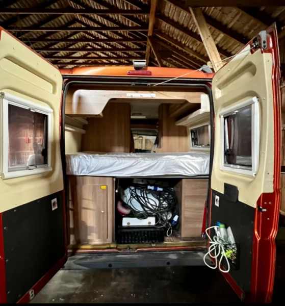 Citroën Jumper II Lava / Alusta 2.2 HDI 120 Campingbus - Helsinki, Finnland
