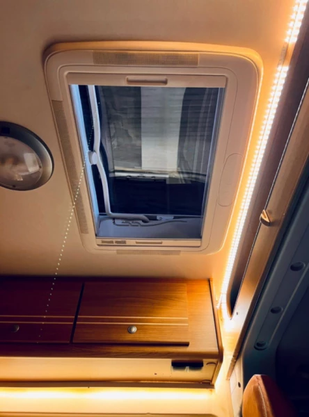 Citroën Jumper II Lava / Alusta 2.2 HDI 120 Campingbus - Helsinki, Finnland