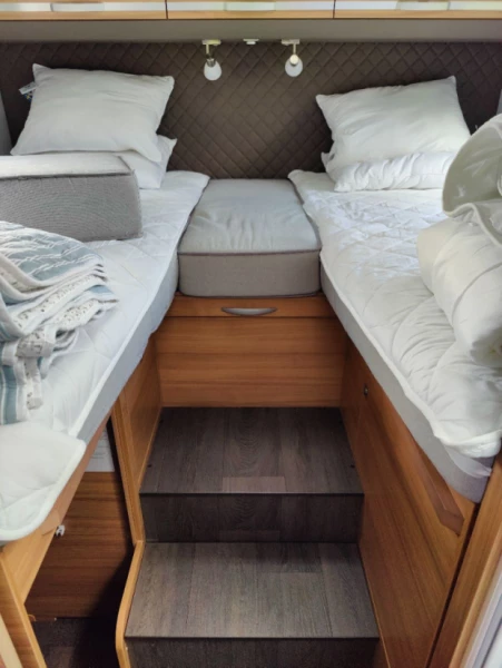 Adria Matrix M 670SL Wohnmobil - Romelanda, Schweden