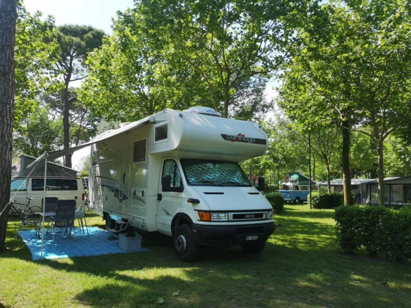 Carthago Mondial 57 Wohnmobil - Büetigen, Schweiz
