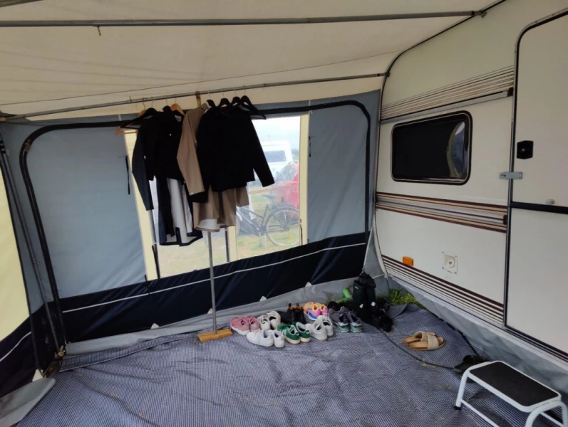Hobby Prestige 520 Wohnwagen - Herrljunga, Schweden