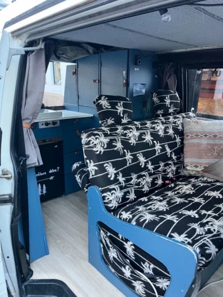 VW Transporter Reimo Van - Oslo, Norvège