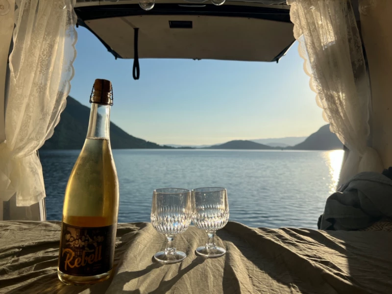 Toyota Hiace 4WD Wohnmobil - Bergen, Norwegen
