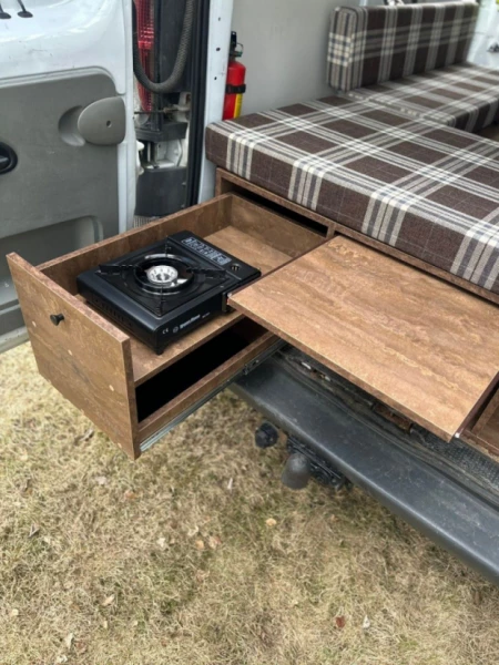 Opel Vivaro 1.9 DTI 2900 Campingbus - Klæbu, Norwegen