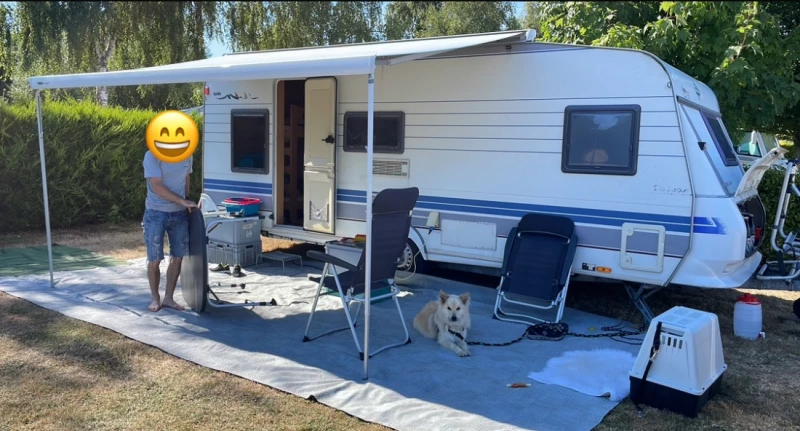 Hobby Deluxe Wohnwagen - Courtételle, Schweiz