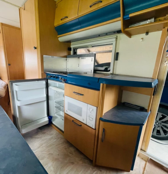 Hobby Deluxe Wohnwagen - Courtételle, Schweiz