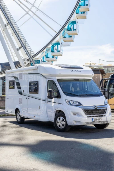 Hobby T65 HFL Matkailuauto (Sa) 3OV 2179CM3 Wohnmobil - Helsinki, Finnland
