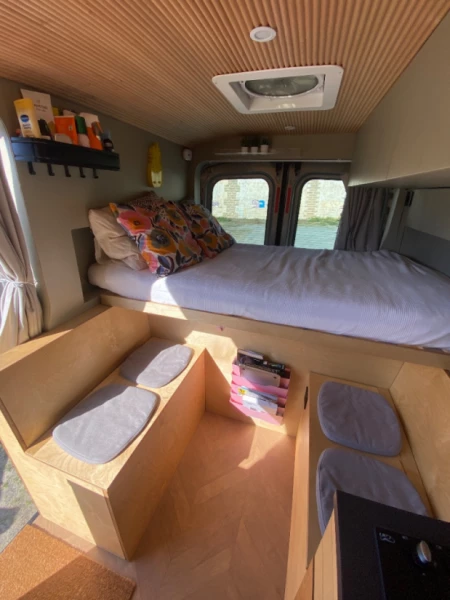 Ford Transit 2.2 Tdci Campingbus - Helsinki, Finnland