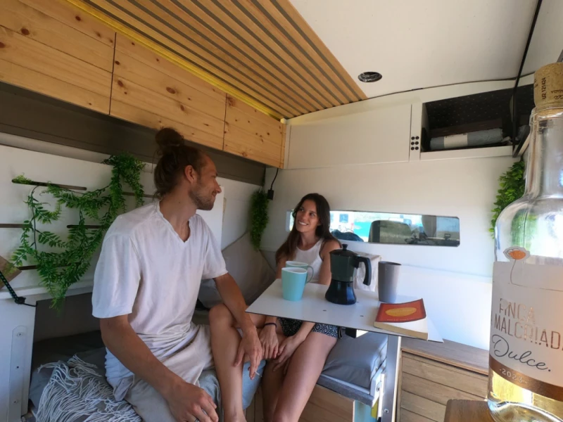 Opel VIVARO Campingbus - Wädenswil, Schweiz