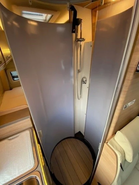 Knaus Knaus R20 Campingbus - Skedsmokorset, Norwegen