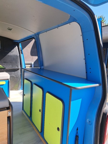 VW T5 Blue Marlin Campingbus - Cheyres-Châbles, Schweiz