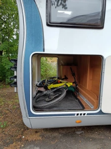 Ford Transit Lava / Alusta 2.2 Tdci Matkailuauto - Joensuu, Suomi