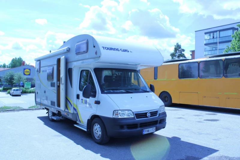 Fiat Ducato Lava / Alusta 2.8 JTD Wohnmobil - NUMMELA, Finnland